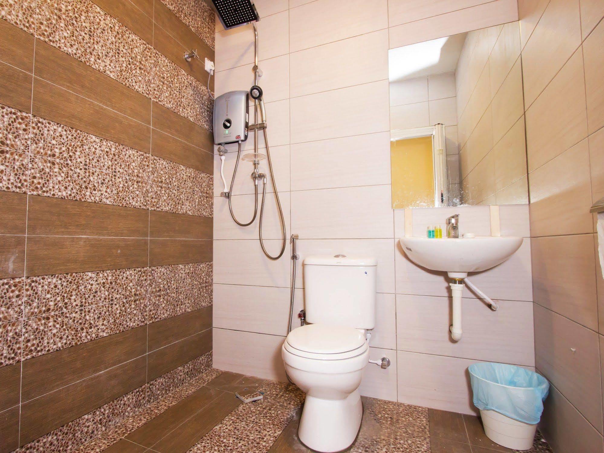 Tropicana Homestay Muar Exterior foto